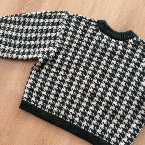 & Other Stories Houndstooth Crewneck Sweater - Picture 8 of 8